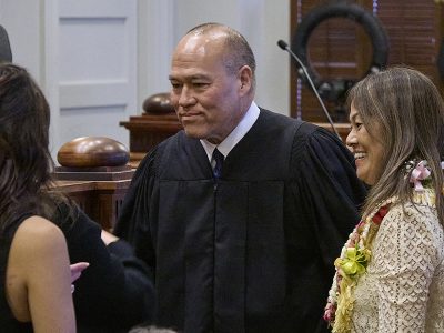 Hawaii’s Chief Justice And Lawmakers Ask For Raises