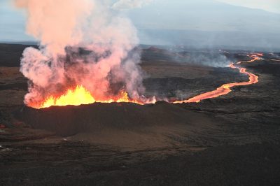 Mauna Loa Showed Telltale Warning Signs Before Erupting In 2022